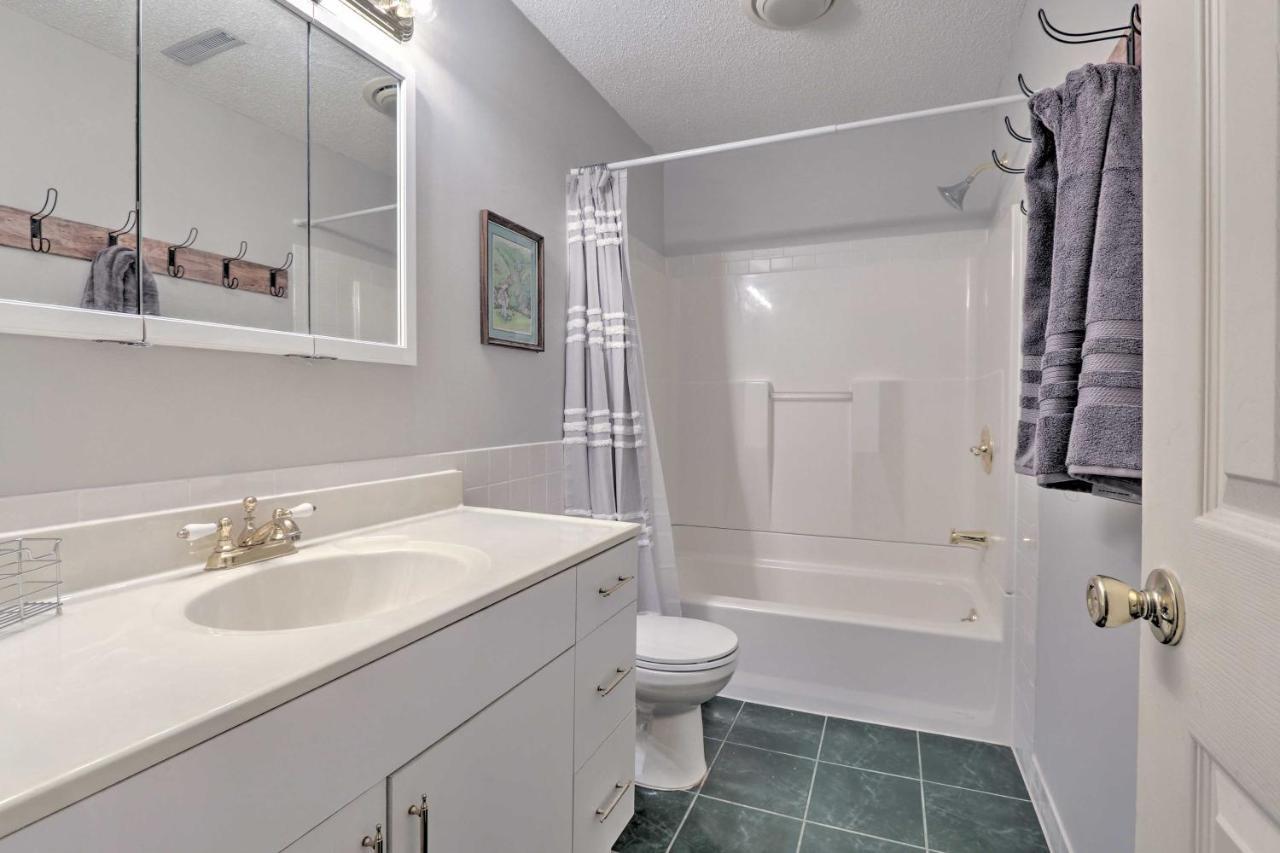 Hilton Head Waterfront Golf Getaway Pet Friendly! Villa Hilton Head Island Bagian luar foto